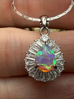 925 Sterling Silver Teardrop OPAL GRA CERTIFIED MOISSANITE DIAMOND necklace
